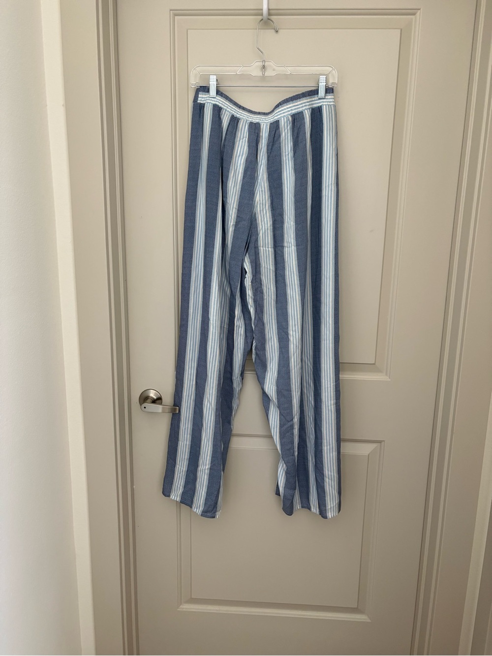 summersalt Blue and White Striped Tie-Waist Wide-Leg Pants NWT size M - Picture 2 of 6